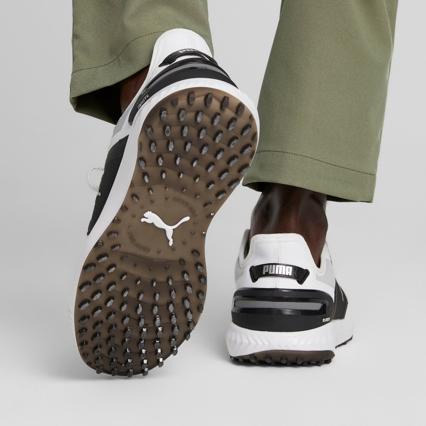 Puma White / Puma Black / Metallic Silver