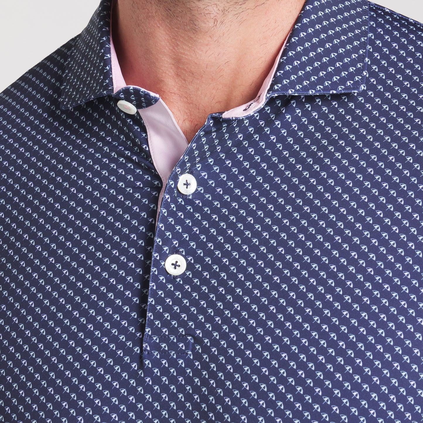 Deep Navy / Peaceful Blue