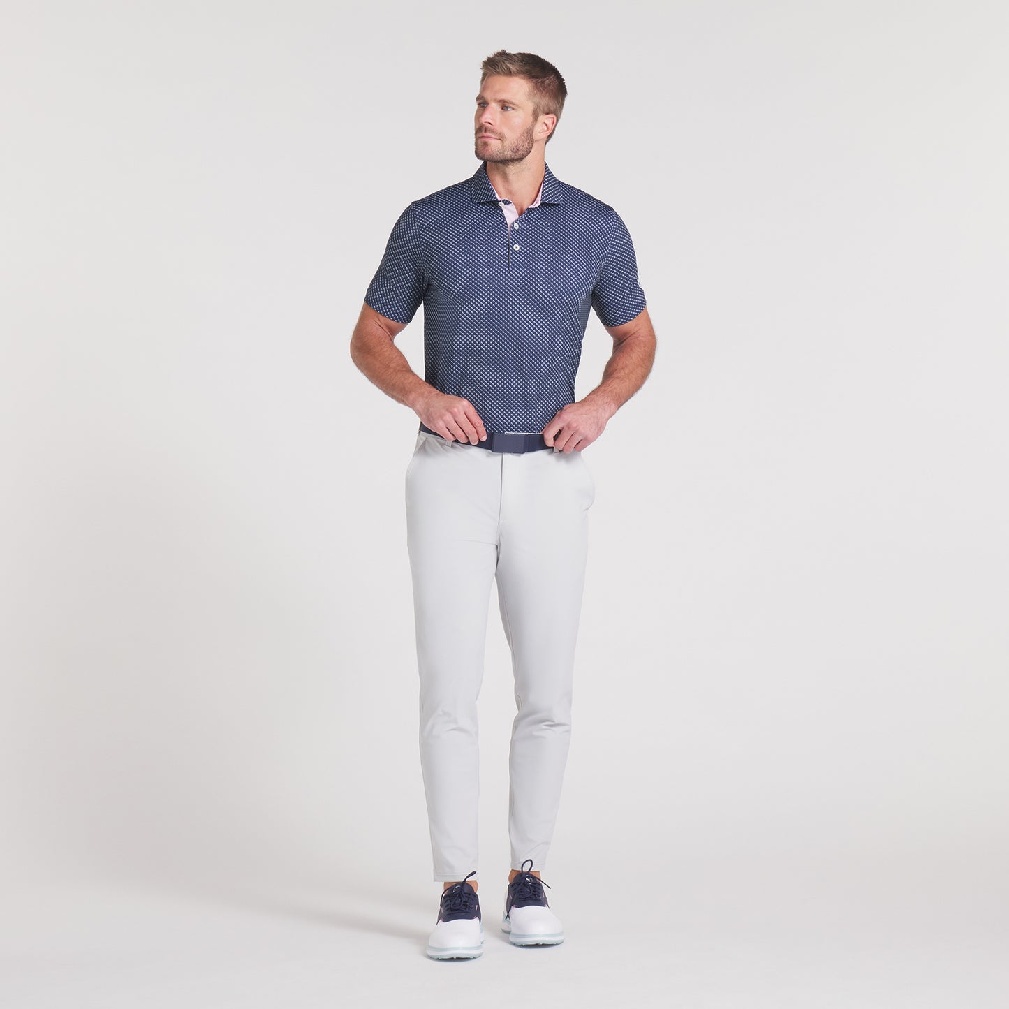 Deep Navy / Peaceful Blue